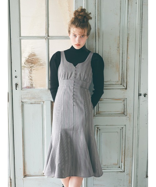 Maison de FLEUR(メゾンドフルール)の「チェック柄リボンワンピース(ワンピース・レディース・ブラウン/ベージュ・S/M)」の2枚目の写真