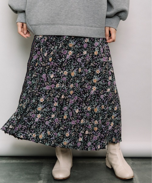 refinedworks（リファインドワークス）の「manyway総柄ロングプリーツスカート（スカート・レディース・ブラック/ブラウン・FREE）」の22枚目の写真