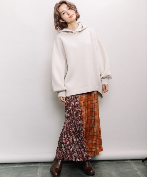 refinedworks（リファインドワークス）の「manyway総柄ロングプリーツスカート（スカート・レディース・ブラック/ブラウン・FREE）」の11枚目の写真