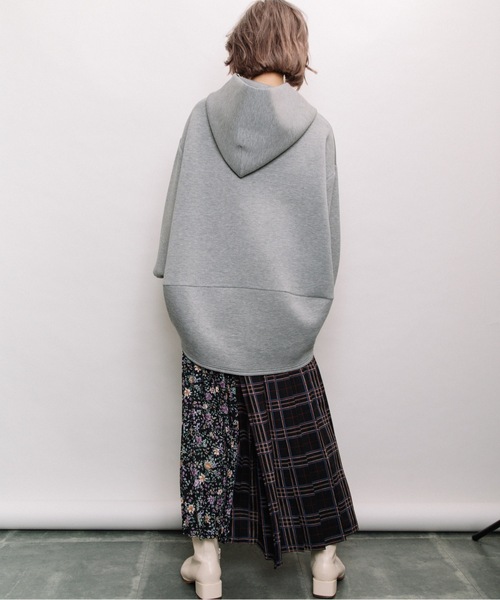 refinedworks（リファインドワークス）の「manyway総柄ロングプリーツスカート（スカート・レディース・ブラック/ブラウン・FREE）」の17枚目の写真