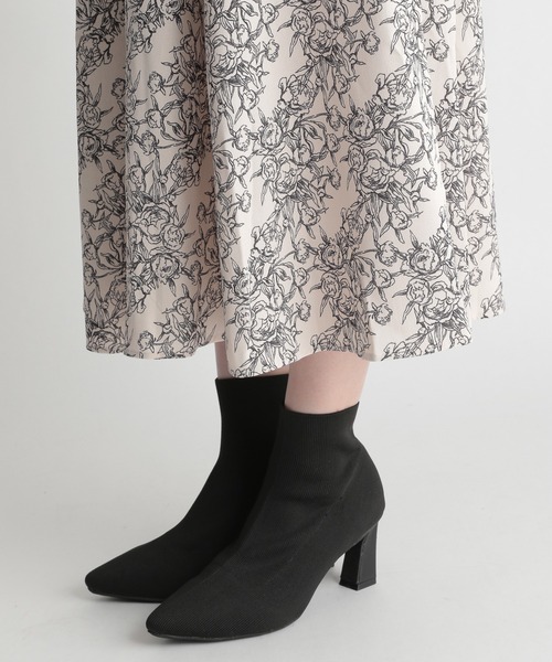 Andemiu（アンデミュウ）の「ガラキリカエフレアワンピース235883（ワンピース・レディース・ブラック/オフホワイト/マスタード・FREE）」の9枚目の写真