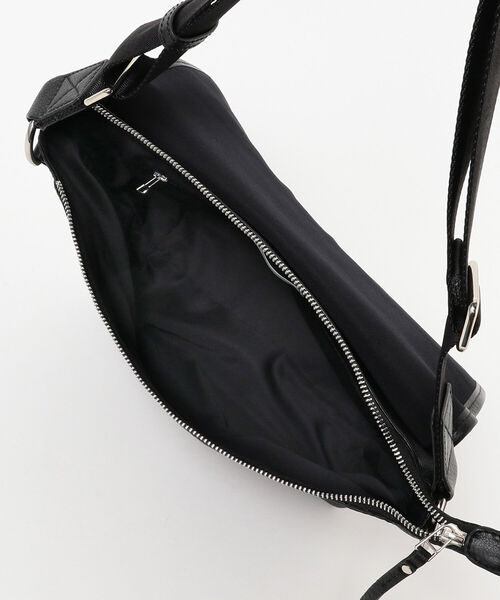 B:MING by BEAMS(ビーミングバイビームス)の「B:MING by BEAMS / レザー ショルダーバッグ(ショルダーバッグ・メンズ・ブラック/ブラウン・ONE SIZE)」の11枚目の写真