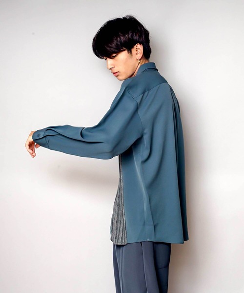 UNIIT（ユニット）の「【UNIIT/ユニット】ニットスウィッチング　ストレッチ　ルーズビッグシルエットシャツ（シャツ/ブラウス・メンズ・ブルー/ブラック・MEDIUM/X-LARGE/LARGE）」の18枚目の写真
