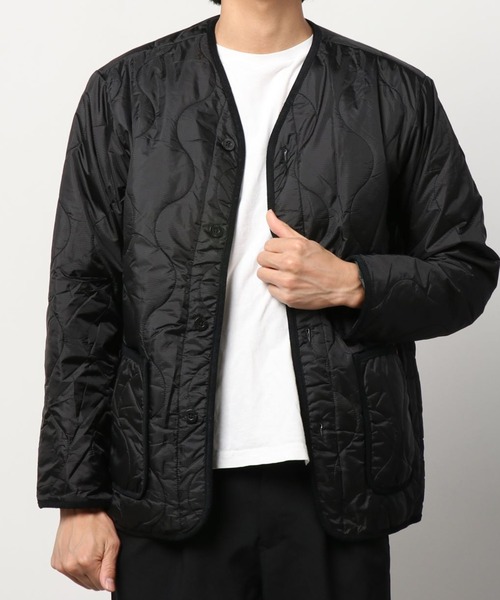 UNIVERSAL OVERALL(ユニバーサルオーバーオール)の「【UNIVERSAL OVERALL/ユニバーサルオーバーオール】 キルティング Vネック パイピング ジャケット/ QUILT BLOUSON(ナイロンジャケット・メンズ・ブラック/オリーブ/オフホワイト・M/L/XL)」の14枚目の写真