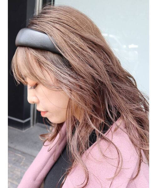 EVRIS（エヴリス）の「エコレザーカチューシャ（カチューシャ・レディース・アイボリー/ブラック/ベージュ・FREE）」の9枚目の写真