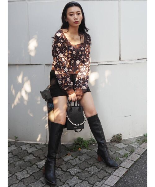 EVRIS（エヴリス）の「エコレザーカチューシャ（カチューシャ・レディース・アイボリー/ブラック/ベージュ・FREE）」の12枚目の写真