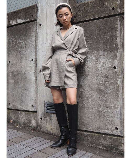 EVRIS（エヴリス）の「エコレザーカチューシャ（カチューシャ・レディース・アイボリー/ブラック/ベージュ・FREE）」の17枚目の写真