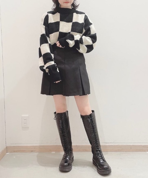 WEGO(ウィゴー)の「WEGO/ボックスプリーツミニスカート(スカート・レディース・ブラック/グレー/ブラック系その他2・SMALL/MEDIUM)」の17枚目の写真