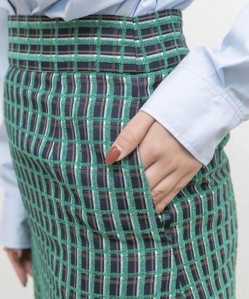 UR Lab.（アーバンリサーチラボ）の「モールチェックマーメイドスカート（スカート・レディース・ブラウン/グリーン・38/36）」の15枚目の写真