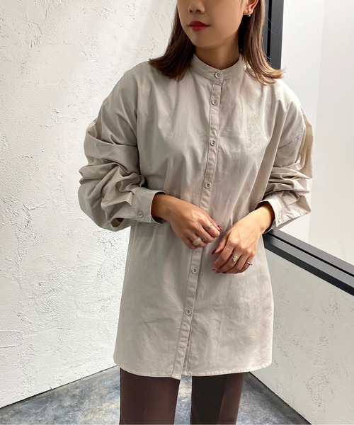 apres jour mignon(アプレジュールミニョン)の「スリット入りバンドカラーシャツ【ZOZOTOWN限定アイテム】(シャツ/ブラウス・レディース・オフホワイト/グレイッシュベージュ/ブラック・フリー/X-LARGE)」の18枚目の写真