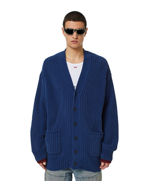 DIESEL(ディーゼル)の「メンズ カーディガン ローゲージ(カーディガン/ボレロ・メンズ・オリーブ/ネイビー・SMALL/X-SMALL/LARGE/MEDIUM)」の21枚目の写真