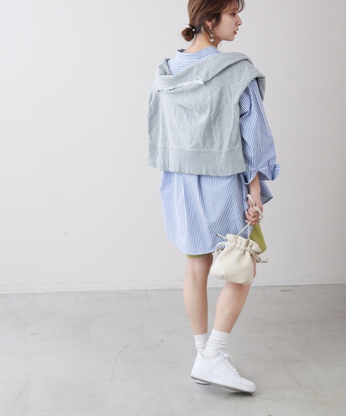 frames RAY CASSIN（フレームスレイカズン）の「WEB限定 カラーストライプバンドカラーオーバーシャツ（シャツ/ブラウス・レディース・ブルー/イエロー×グリーン/イエロー/ネイビー/ピンク/ライトグリーン・FREE）」の22枚目の写真