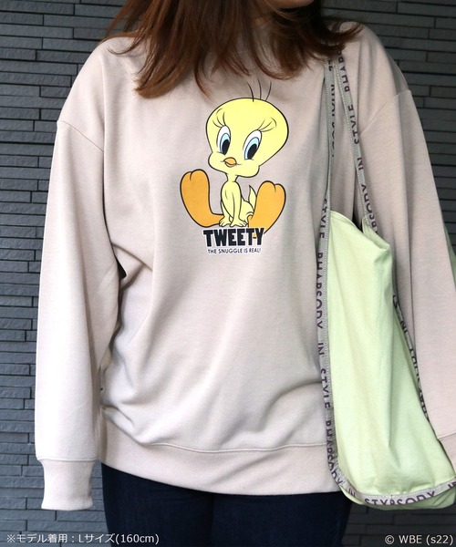 ACCOMMODE（アコモデ）の「ルーニー・テューンズ /ポンチBIGクルートレーナー（ウィメンズ）（スウェット・レディース・ベージュ/ネイビー・L）」の6枚目の写真