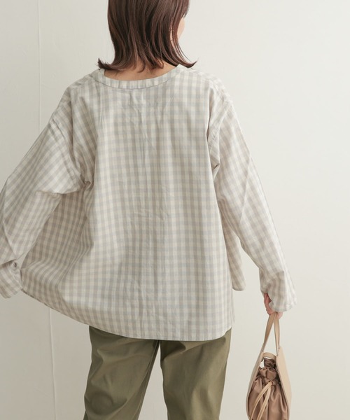 URBAN RESEARCH DOORS(アーバンリサーチドアーズ)の「ギンガムフレアブラウス(シャツ/ブラウス・レディース・ブラック/グレー・1)」の14枚目の写真