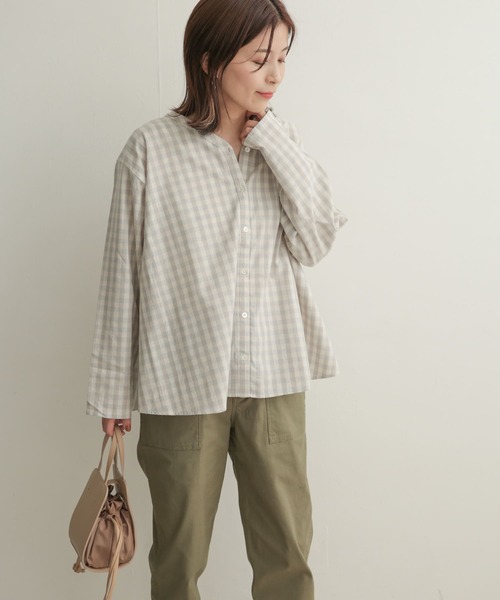 URBAN RESEARCH DOORS(アーバンリサーチドアーズ)の「ギンガムフレアブラウス(シャツ/ブラウス・レディース・ブラック/グレー・1)」の9枚目の写真