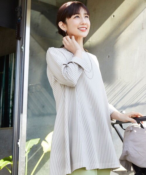 LGB ブラックバックタイオープンネックチュニック OMNES】リーニエントタイプライター バックギャザーブラウス