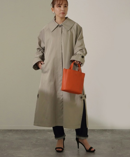 AULI（アウリィ）の「【低身長向けサイズ】ステンカラーコート（ステンカラーコート・レディース・ベージュ/ネイビー/ブルー・S/XS）」の2枚目の写真