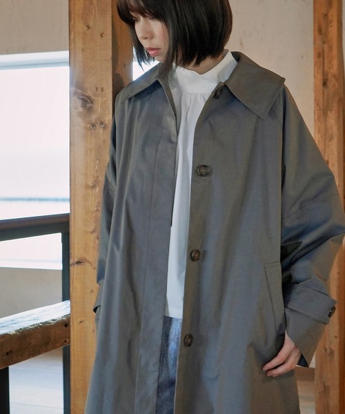 AULI（アウリィ）の「【低身長向けサイズ】ステンカラーコート（ステンカラーコート・レディース・ベージュ/ネイビー/ブルー・S/XS）」の8枚目の写真