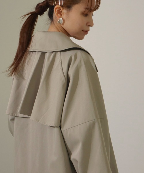 AULI（アウリィ）の「【低身長向けサイズ】ステンカラーコート（ステンカラーコート・レディース・ベージュ/ネイビー/ブルー・S/XS）」の7枚目の写真