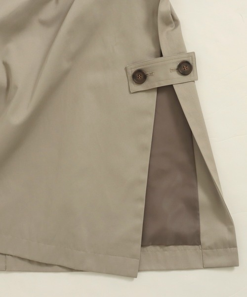 AULI（アウリィ）の「【低身長向けサイズ】ステンカラーコート（ステンカラーコート・レディース・ベージュ/ネイビー/ブルー・S/XS）」の6枚目の写真