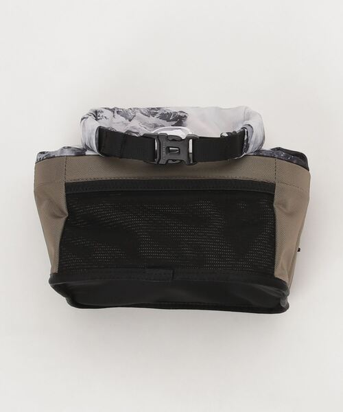 Mammut（マムート）の「ボルダー チョーク バッグ / Boulder Chalk Bag（ボディバッグ/ウエストポーチ・メンズ・ベージュ・ONESIZE）」の2枚目の写真