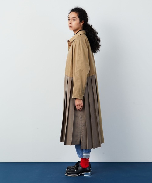FRAPBOIS（フラボア）の「バルマカーン コート（ステンカラーコート・レディース・ベージュ/ネイビー・0/1）」の16枚目の写真