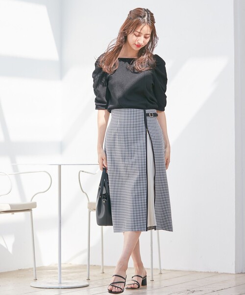 ANY SIS(エニィスィス)の「【前後着用可】2WAYパワーショルダー カットソー(Tシャツ/カットソー・レディース・ブラック系/アイボリー系/ピンク系・2)」の15枚目の写真