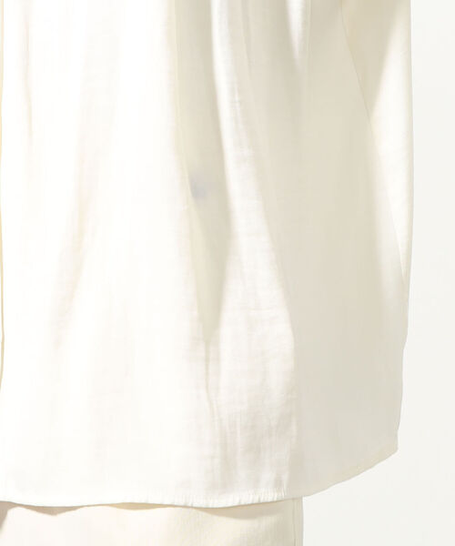 NOLLEY’S（ノーリーズ）の「◇【WEB限定】割繊シャンブレーブラウス（シャツ/ブラウス・レディース・ネイビー/オフホワイト/ライトグリーン/グレイッシュベージュ・FREE）」の11枚目の写真