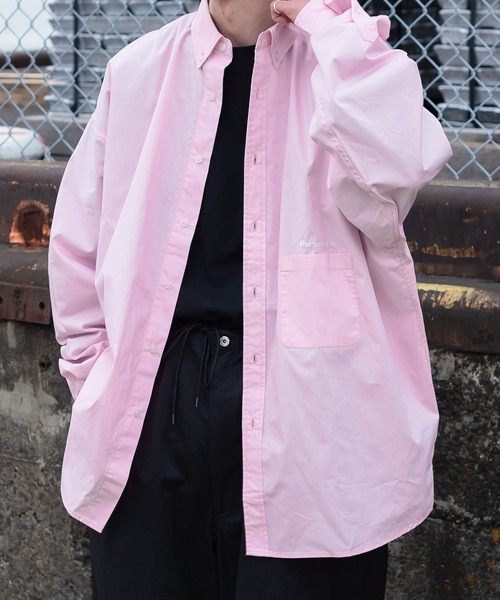 Perushu(ペルーシュ)の「オーバーサイズ刺繍シャツ(シャツ/ブラウス・メンズ・ピンク/ライトグリーン/ホワイト/ブルー・MEDIUM/LARGE)」の4枚目の写真