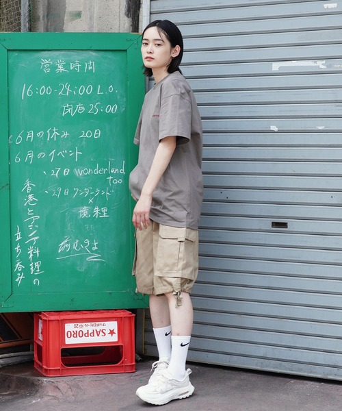Carhartt WIP（カーハートダブリューアイピー）の「Carhartt WIP / カーハートWIP S/S American Script T-Shirt  アメリカン スクリプト 刺繍 半袖 Tシャツ（Tシャツ/カットソー・メンズ・ホワイト/ブラック/ブラウン/グリーン/グレイッシュベージュ・MEDIUM/LARGE/SMALL/X-LARGE/XX-LARGE）」の8枚目の写真