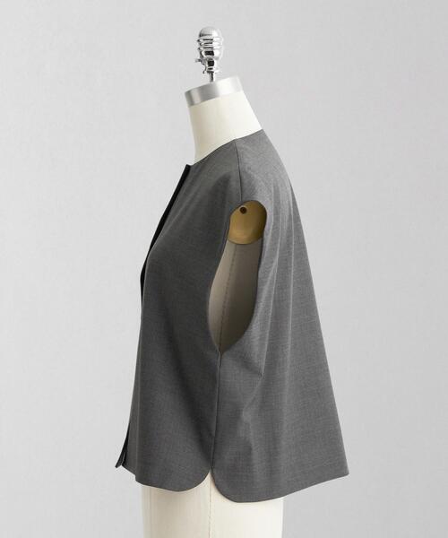LOEFF ラウンドノーカラーベストサイズ1 GRY LOEFF（ロエフ）の「＜LOEFF＞トロピカル ラウンド ノーカラーベスト