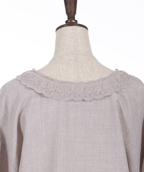 axes femme(アクシーズファム)の「ダブルリボンブラウスカーディガン(シャツ/ブラウス・レディース・ネイビー/グレイッシュベージュ/サックスブルー・FREE)」の16枚目の写真