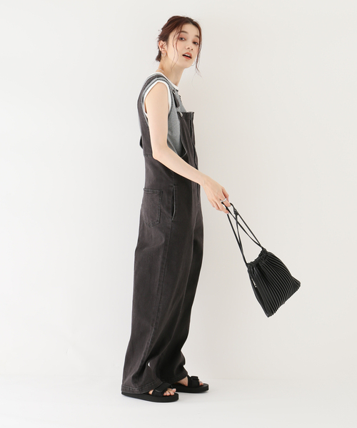 B.C STOCK(ベーセーストック)の「ワークデニムサロペット(サロペット/オーバーオール・レディース・ブラック/ベージュ・FREE)」の13枚目の写真