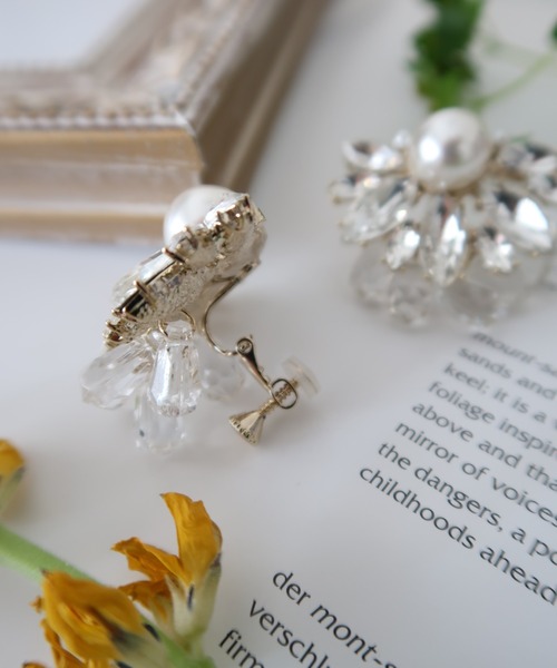 Placebo（プラシーボ）の「シャルム パールビジューイヤリング（イヤリング・レディース・クリア・FREE）」の2枚目の写真