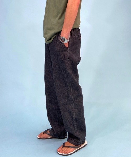 Quiksilver(クイックシルバー)の「QUIKSILVER/クイックシルバー デニムパンツ ワイドデニム/テーパード ワンポイント 刺繍ロゴ QPT225071(デニムパンツ・メンズ・ブラック/ブルー・M/L)」の3枚目の写真