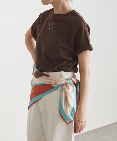 COLLAGE GALLARDAGALANTE(コラージュガリャルダガランテ)の「マルチスクエアスカーフ/PAPILLONNER/パピヨネ(バンダナ/スカーフ・レディース・ネイビー/オレンジ・FREE)」の3枚目の写真