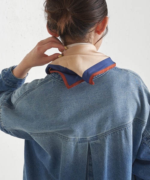 COLLAGE GALLARDAGALANTE(コラージュガリャルダガランテ)の「マルチスクエアスカーフ/PAPILLONNER/パピヨネ(バンダナ/スカーフ・レディース・ネイビー/オレンジ・FREE)」の6枚目の写真