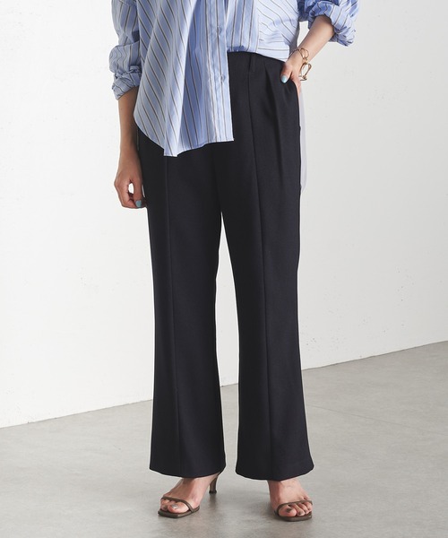 COLLAGE GALLARDAGALANTE（コラージュガリャルダガランテ）の「美脚