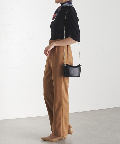 COLLAGE GALLARDAGALANTE（コラージュガリャルダガランテ）の「美脚見え/着心地バツグン/ウールライクソフトフレアパンツ/手洗い可/セットアップ可（スラックス・レディース・ベージュ/ネイビー/チャコールグレー・1/0）」の17枚目の写真