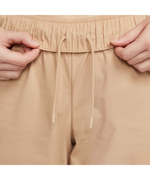 NIKE（ナイキ）の「ナイキ NIKE ナイキ ウィメンズ NSW CLCTN ESS CRRT ウーブン パンツ HR（その他パンツ・レディース・ベージュ/ブラック・L/M/S/XL）」の7枚目の写真