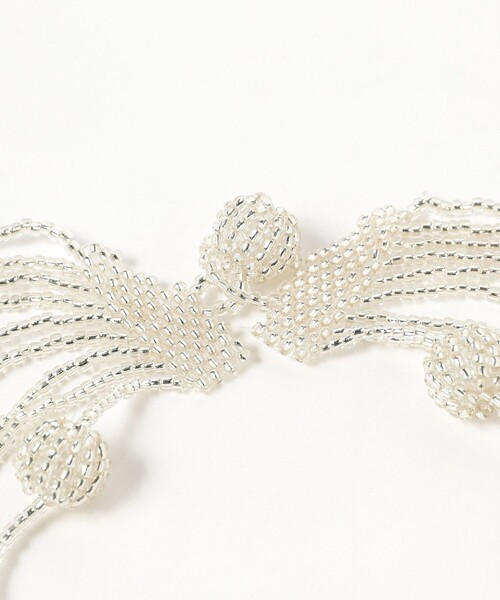 Ray BEAMS(レイビームス)の「designsix LONDON × Ray BEAMS / 別注 フリル ビーズ ネックレス(ネックレス・レディース・シルバー/イエロー/サックスブルー/ピンク・ONE SIZE)」の11枚目の写真