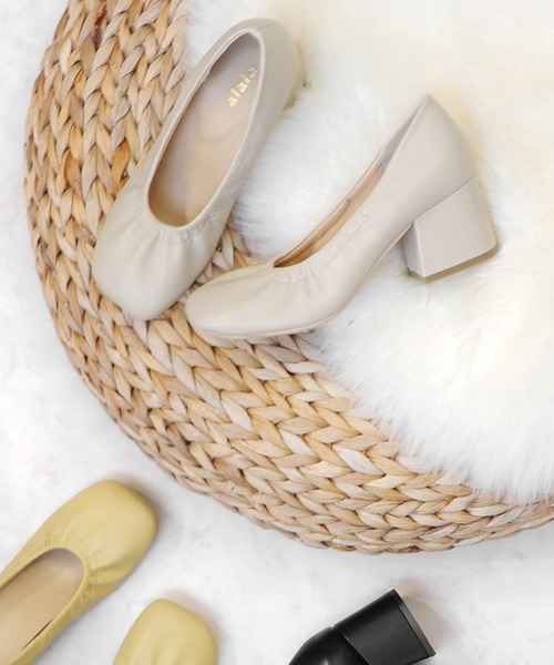 alala（アララ）の「オブリークトゥパンプス（パンプス・レディース・アイボリー/イエロー/ブラック・LL/S/M/L）」の16枚目の写真