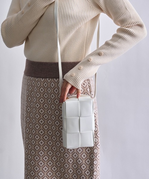 SETUP7(セットアップセブン)の「【SETUP7】イントレチャートPUレザーショルダーバッグ KNF ※(ショルダーバッグ・レディース・ピンク/イエロー/ブルー/グリーン/ブラック/ホワイト・FREE)」の2枚目の写真