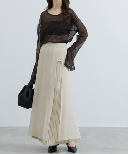 NEUNA（ヌナ）の「【大人レディの透け感。】4WAYシアーロングカットソー（Tシャツ/カットソー・レディース・アイボリー/ブラック/ブラウン・FREE）」の16枚目の写真