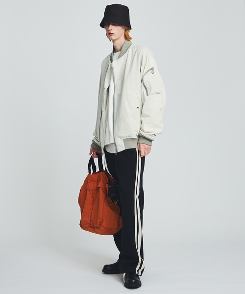 ANEI（アーネイ）の「ISLE JOGGER STRIPES / AN0222_S1004（スウェットパンツ・メンズ・ブラック・3/2）」の7枚目の写真
