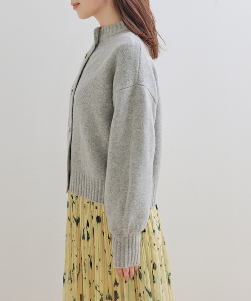 VIS（ビス）の「【洗える】レトロ釦ボリュームスリーブカーディガン（カーディガン/ボレロ・レディース・ブラック/ベージュ/オフホワイト/オレンジ系その他/イエロー/グレー・S/M）」の17枚目の写真