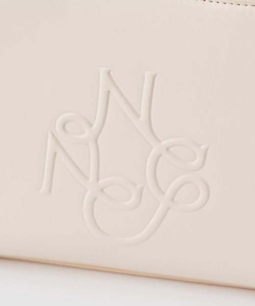 one after another NICE CLAUP（ワンアフターアナザーナイスクラップ）の「ロゴモチーフエンボスミニバック（ショルダーバッグ・レディース・ブラック/ピンク/アイボリー/モカ・FREE）」の14枚目の写真