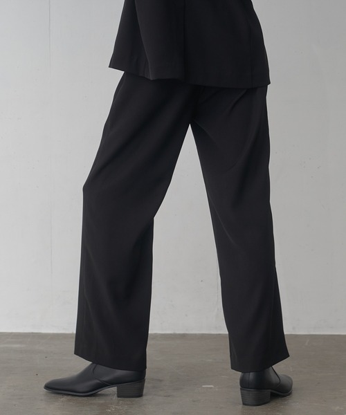 FEKETE（フェケテ）の「HIGH-WAISTED WIDE TROUSERS / ハイウエストワイドスラックス（スラックス・メンズ・ブラウン/ブラック・SMALL/MEDIUM/LARGE）」の16枚目の写真