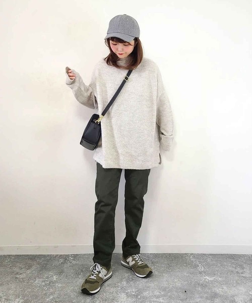 reca（レカ）の「ビッグシルエットハイネックニット（ニット/セーター・レディース・オートミール/ブラック/ベージュ/パープル・FREE）」の11枚目の写真