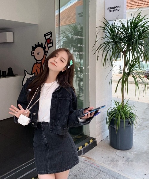 HALEY PESCA(ヘーリーペスカ)の「HALEY PESCA/デニムジャケット&ミニスカート セットアップ(セットアップ・レディース・ブラック/ブルー系その他・SMALL/MEDIUM/LARGE)」の7枚目の写真